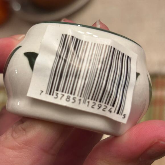 Vintage Porcelain Napkin Rings Set Cades Creek Collection Apple Discontinued - Picture 7 of 8